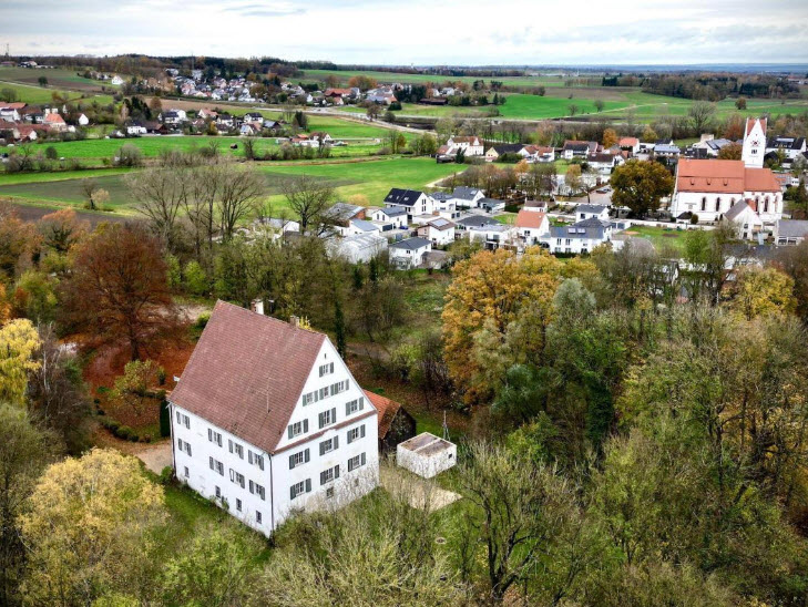 Schloss Unterknöringen, Burgau, Germany, Germany